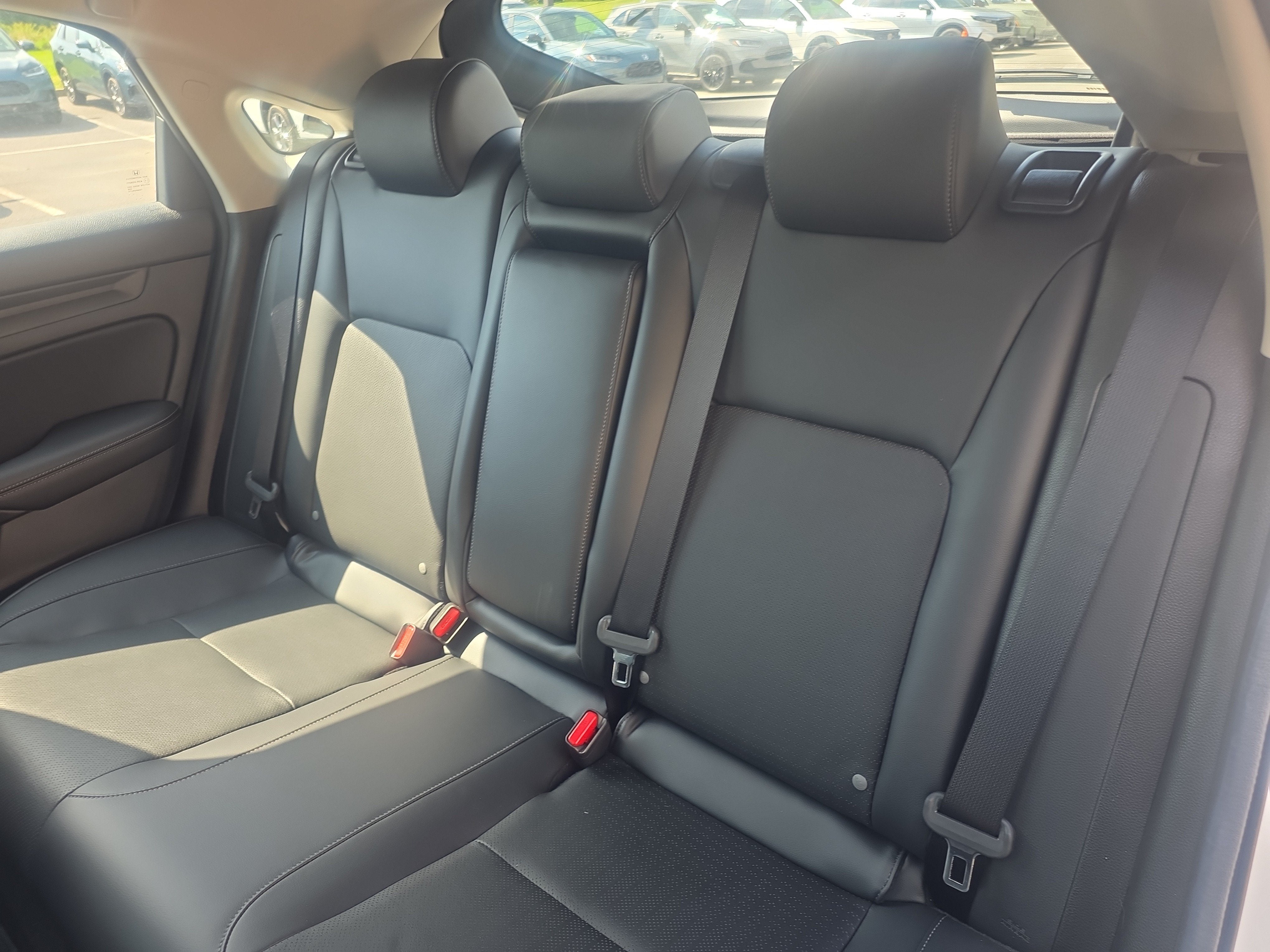 2024 Honda Civic Hatchback EX-L
