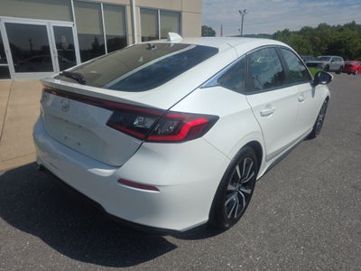 2024 Honda Civic Hatchback EX-L