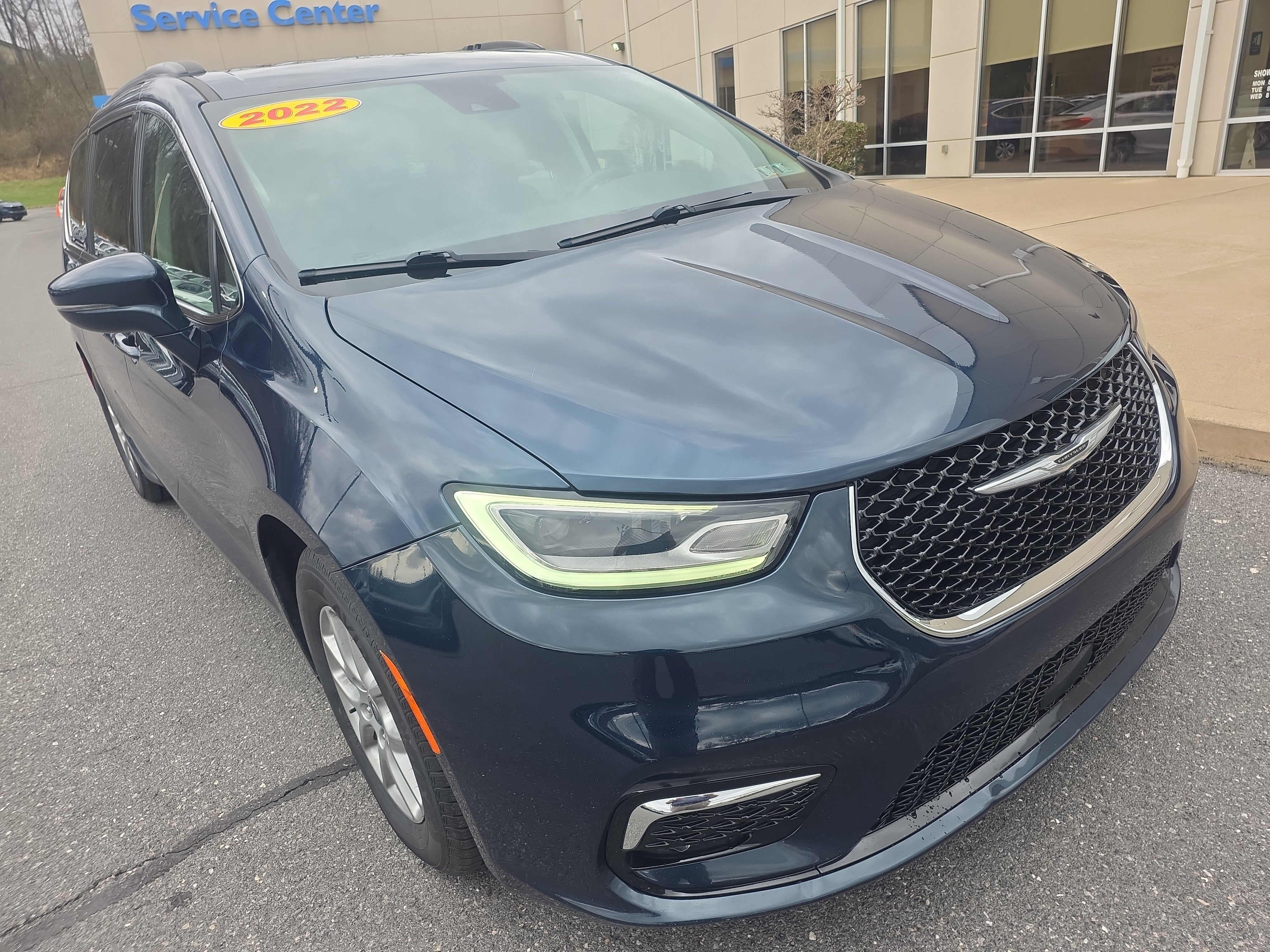 2022 Chrysler Pacifica Touring L