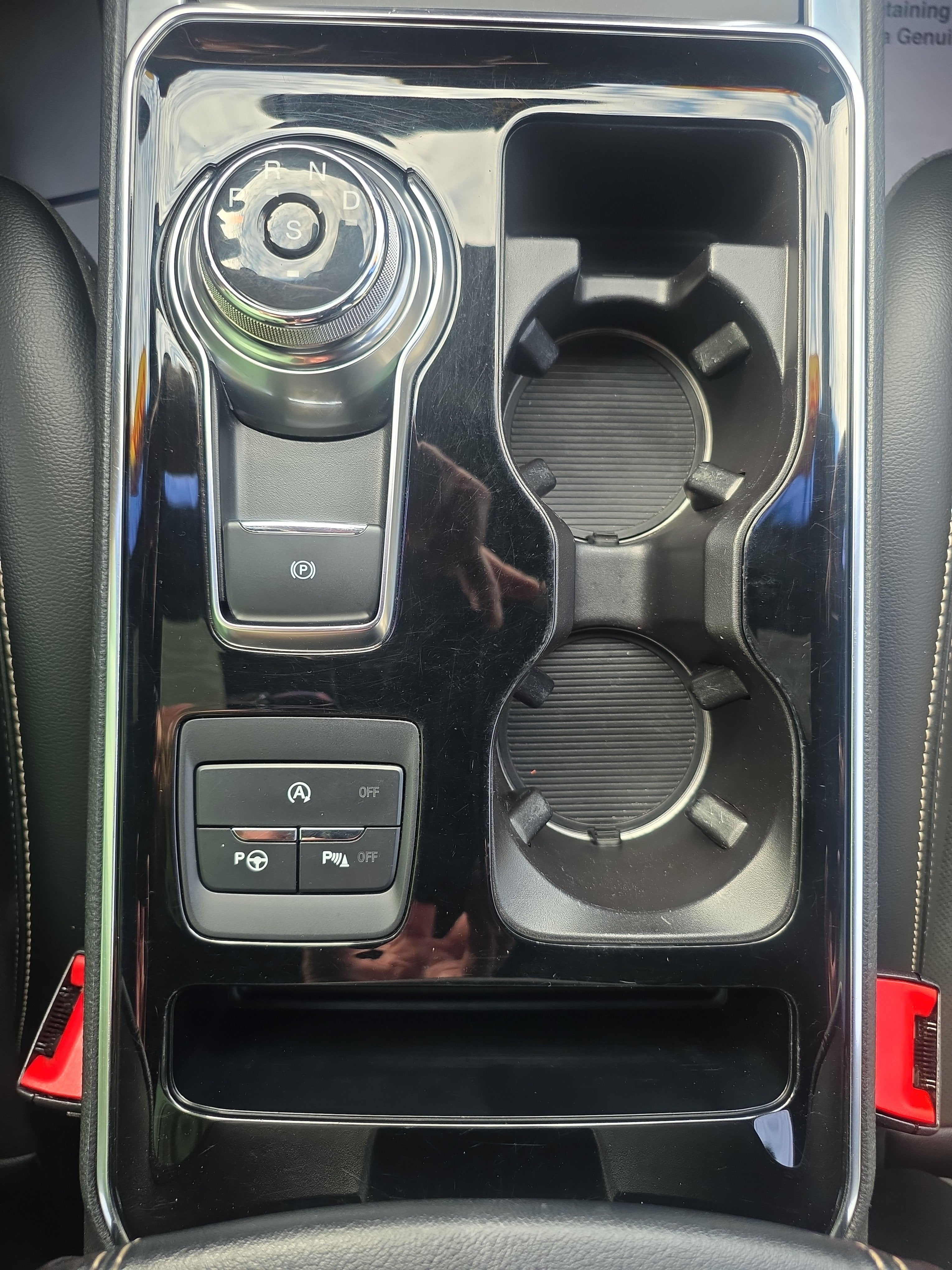 2020 Ford Edge ST