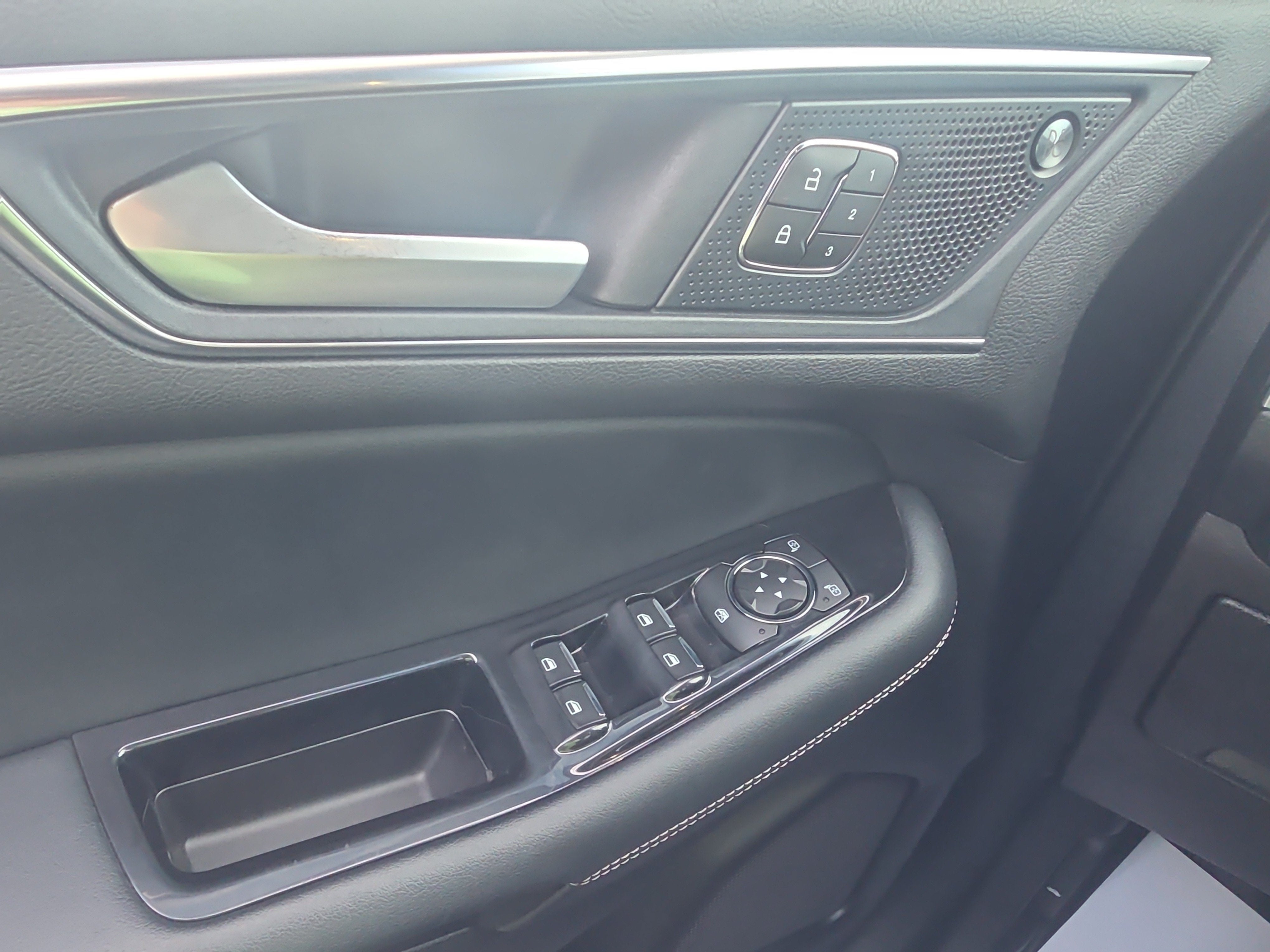 2020 Ford Edge ST