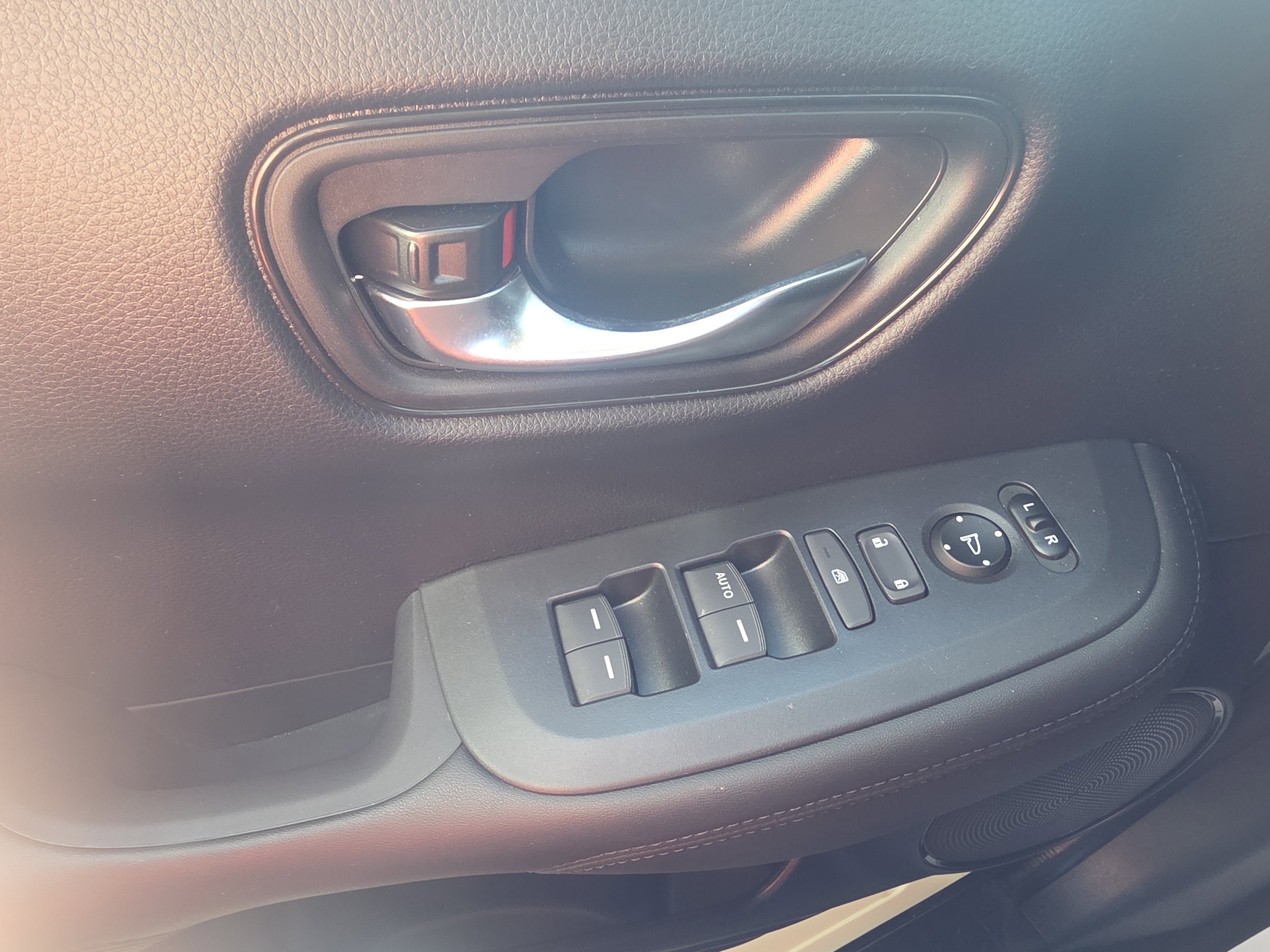2025 Honda HR-V LX