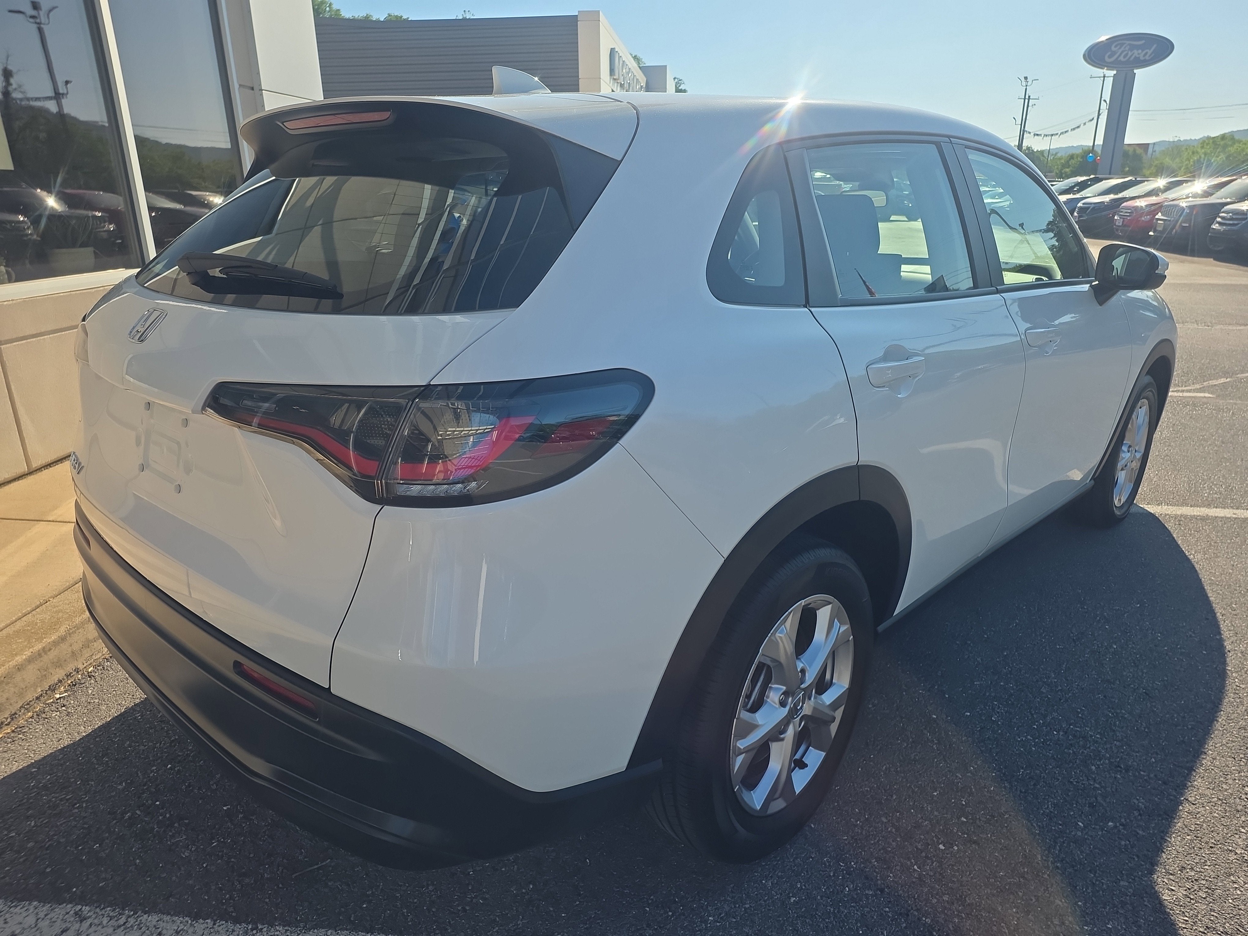 2025 Honda HR-V LX