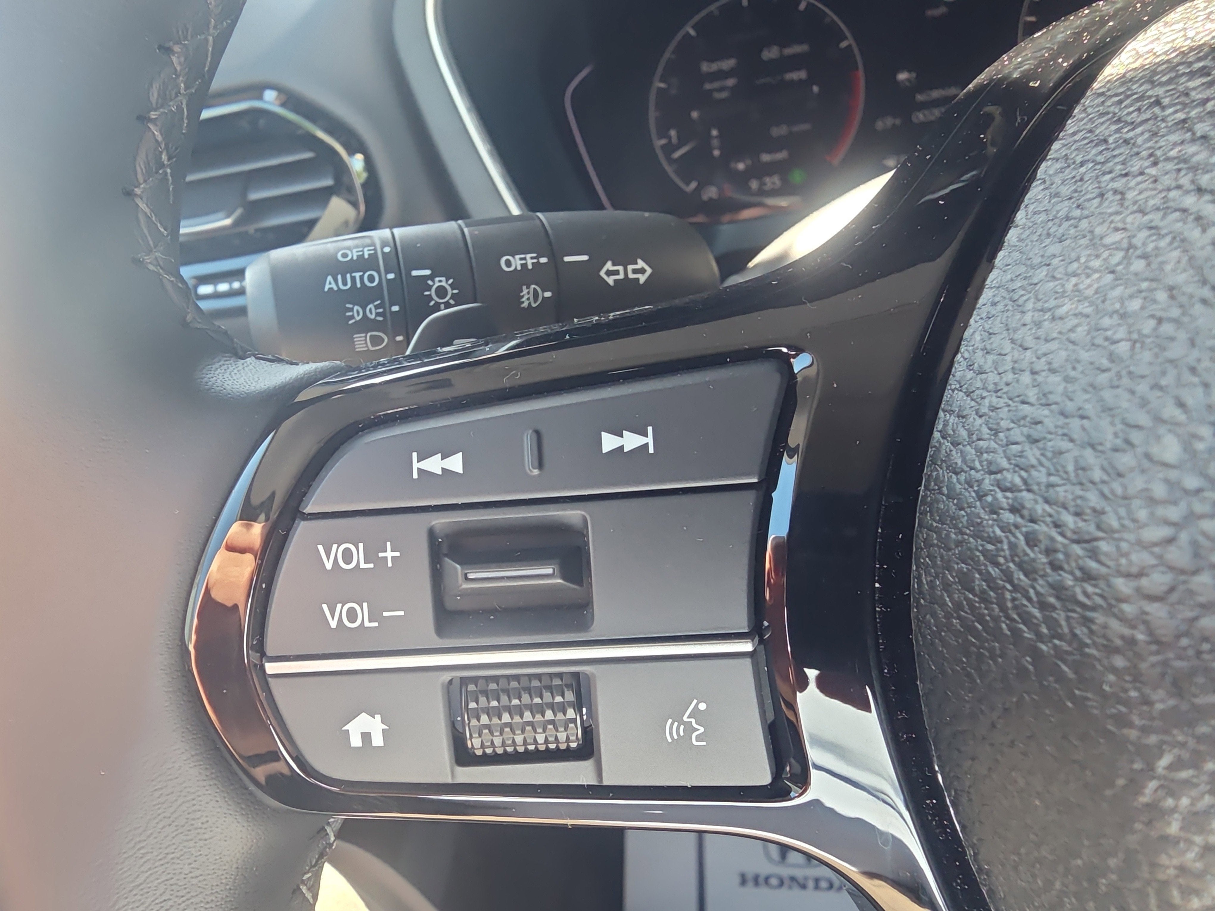2025 Honda Pilot Base