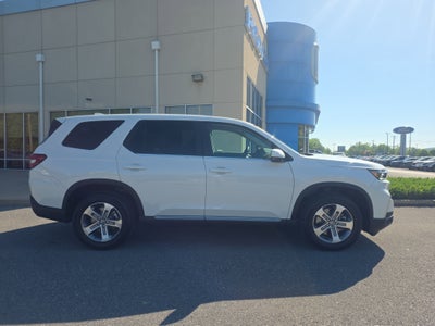 2025 Honda Pilot Base