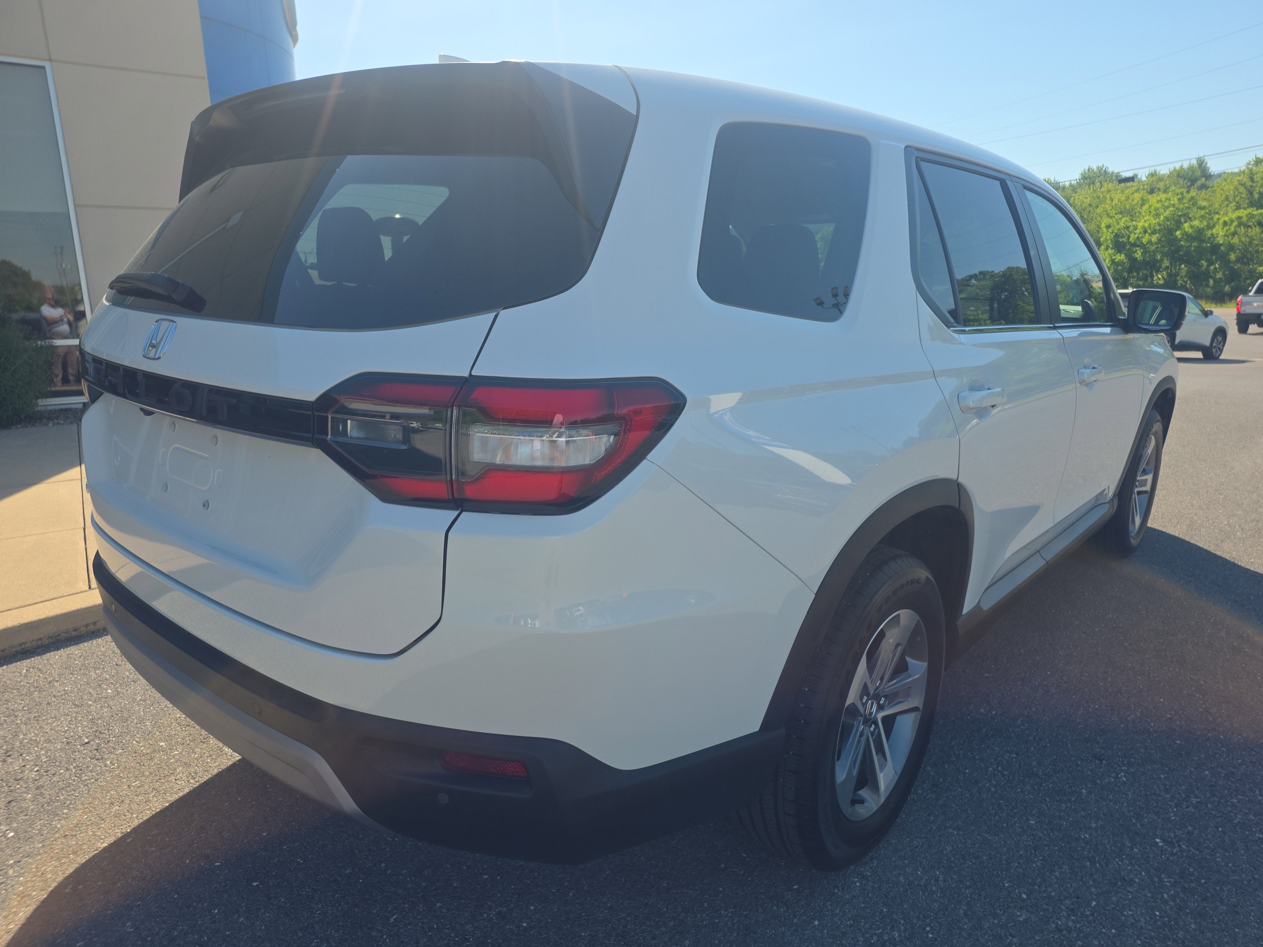 2025 Honda Pilot Base