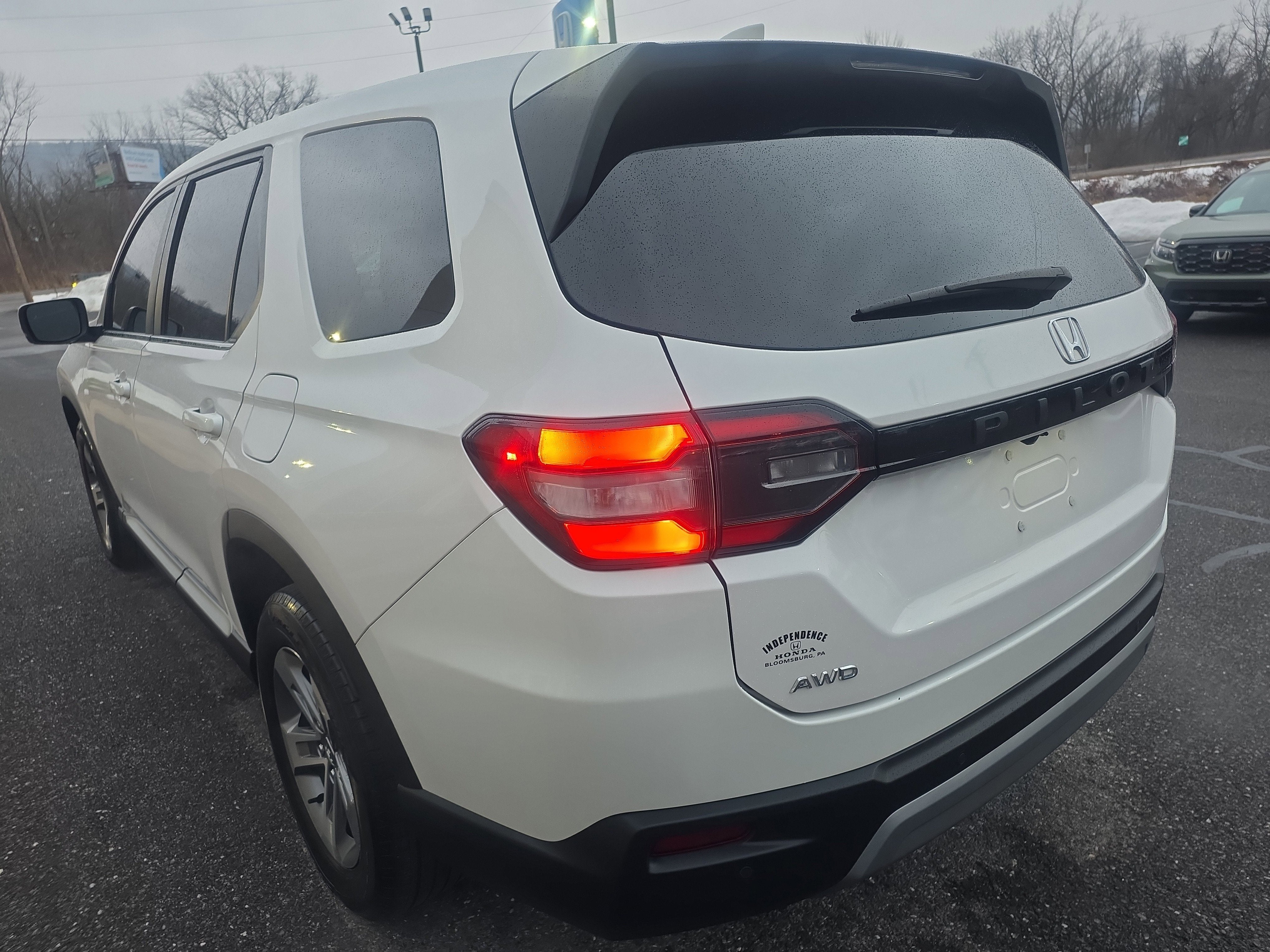 2023 Honda Pilot EX-L 7 Passenger