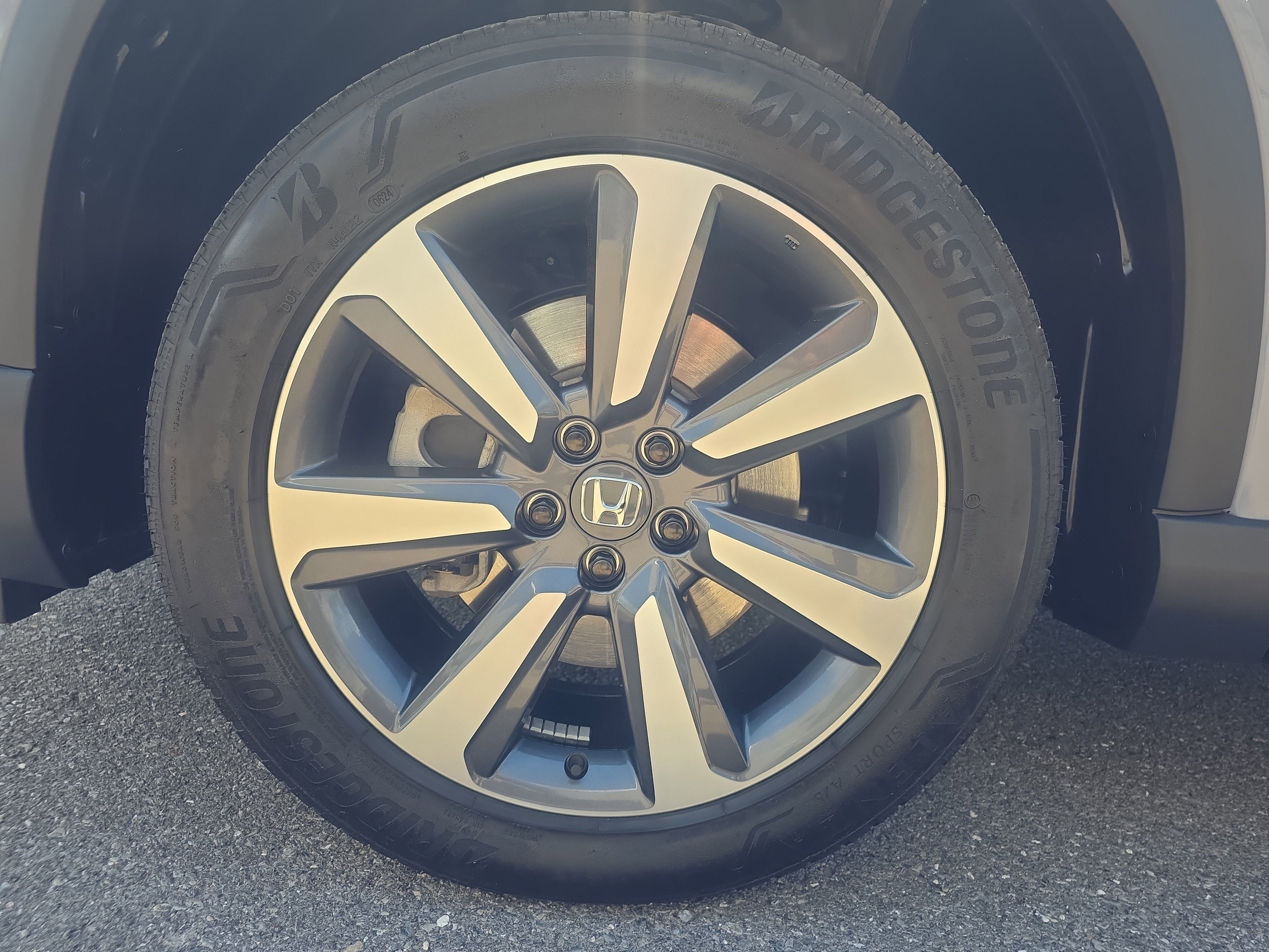 2025 Honda Pilot Touring