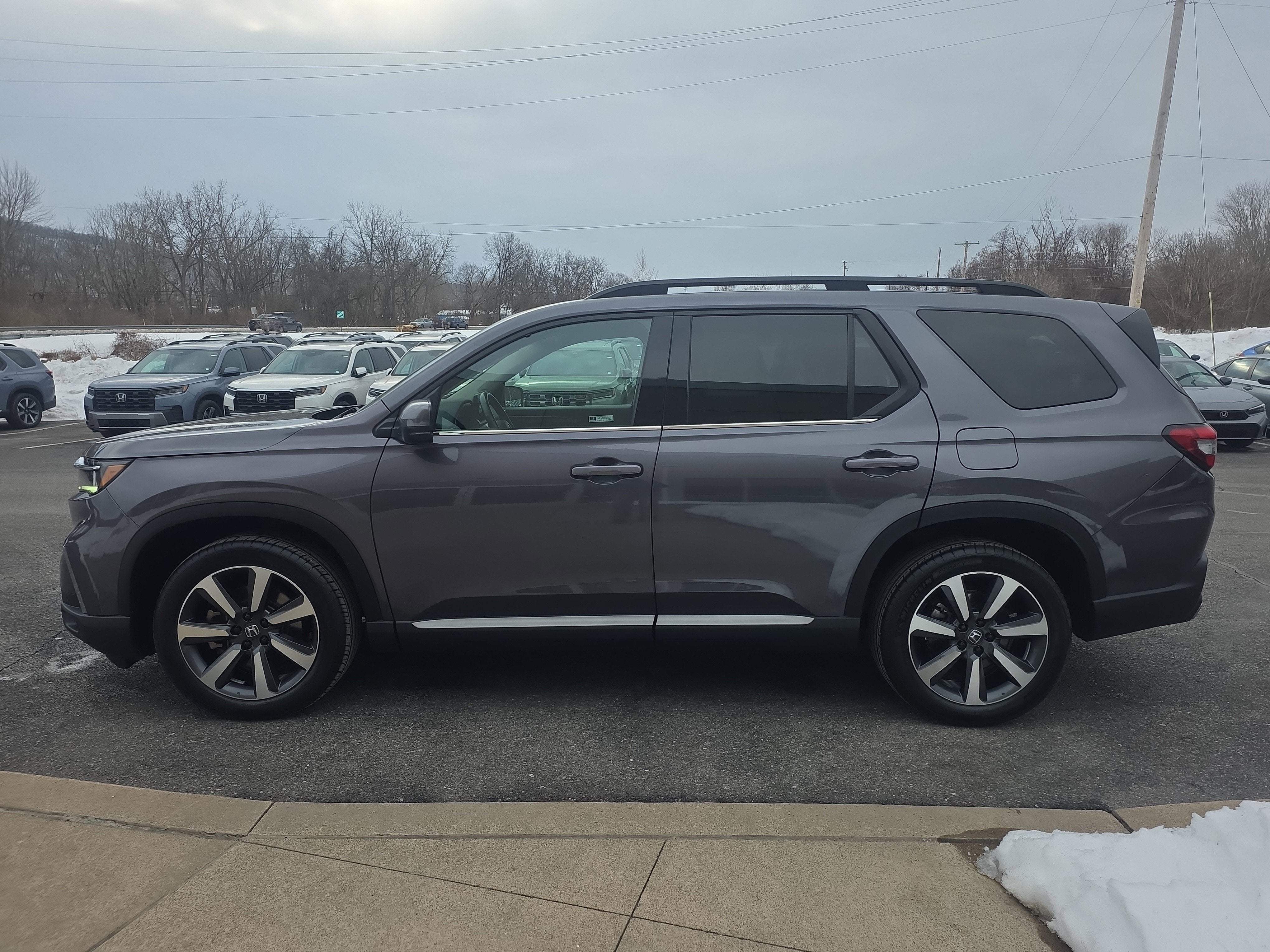 2023 Honda Pilot Elite