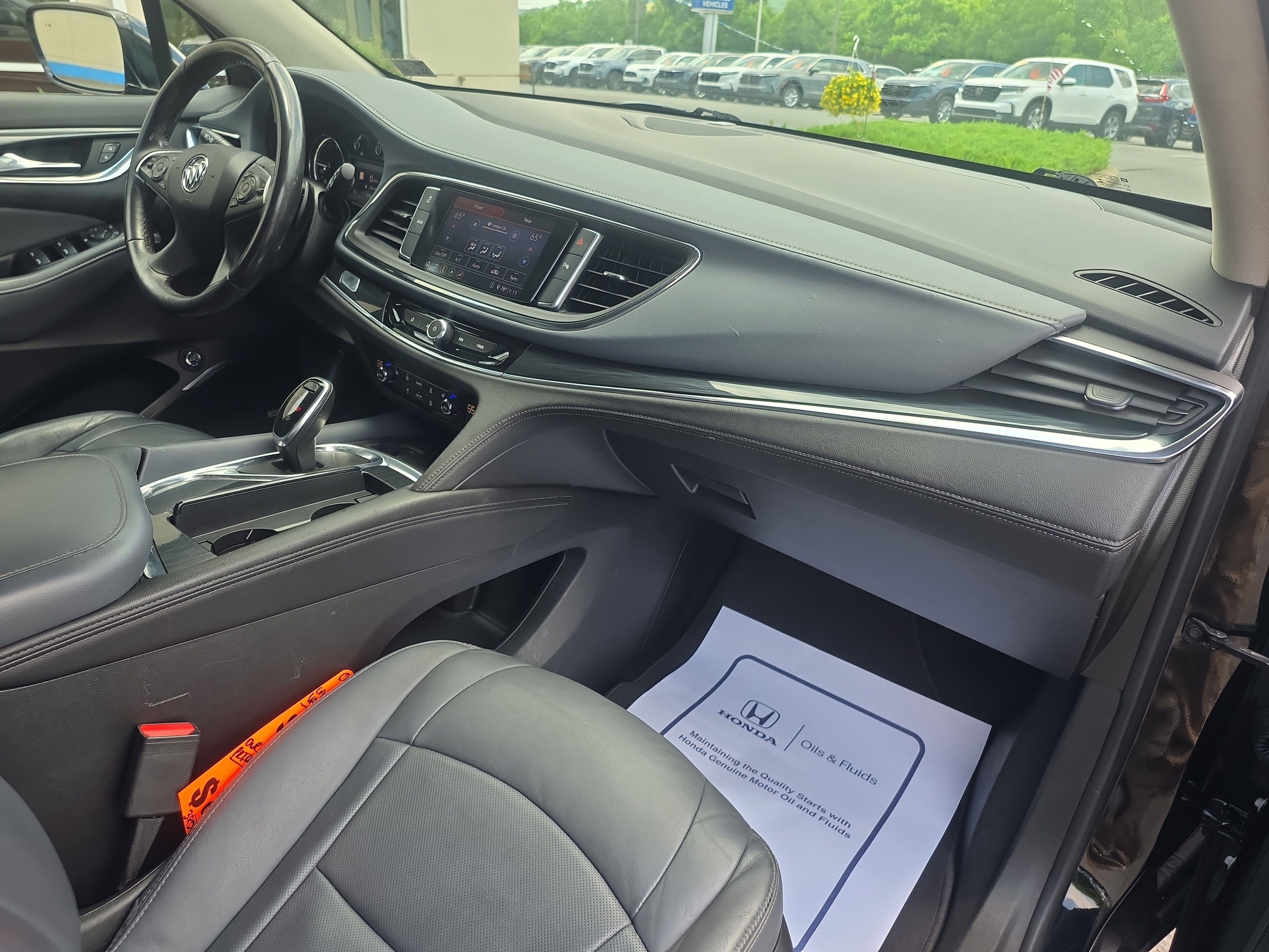 2021 Buick Enclave Essence