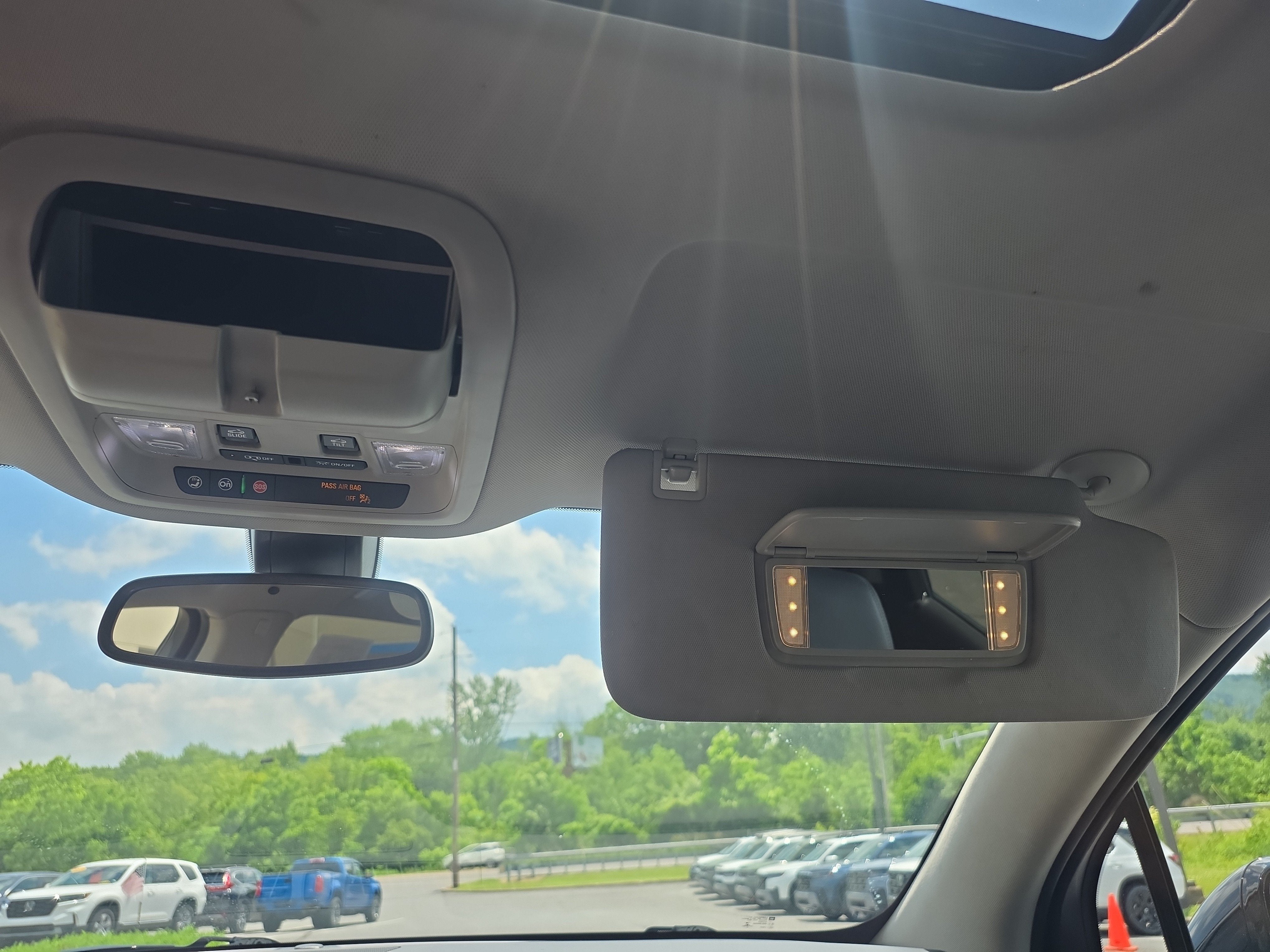 2021 Buick Enclave Essence
