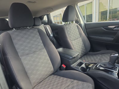 2017 Nissan Rogue Sport SV