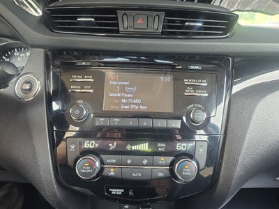 2017 Nissan Rogue Sport SV