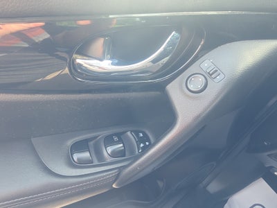 2017 Nissan Rogue Sport SV